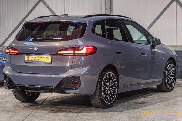 BMW 2 Serie 218i Active Tourer Full Options|M-sport|Cam|Trekhaak|H&K