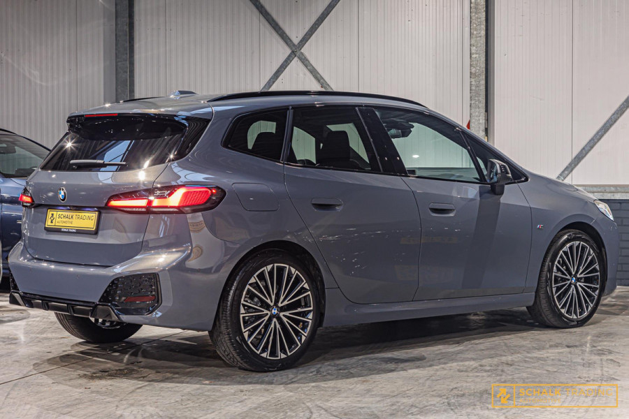 BMW 2 Serie 218i Active Tourer Full Options|M-sport|Cam|Trekhaak|H&K