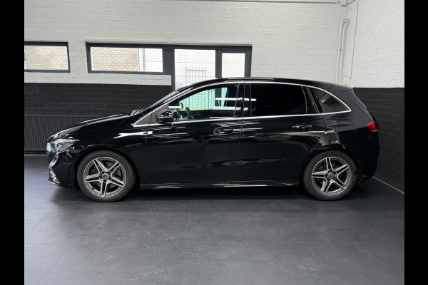 Mercedes-Benz B-Klasse 220 4MATIC Premium Plus AMG, Leder/Alcanatara, Sfeerverlichting, Widescreen