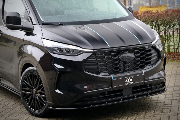 Ford Transit Custom 320 2.0 TDCI L2H1 Sport 170 PK | ACC | Blind Spot | Navigatie | Camera | CarPlay | Lane Assist | Stoelverwarming | Raptor Edition | Trekhaak | 3-Zitter | NL Auto