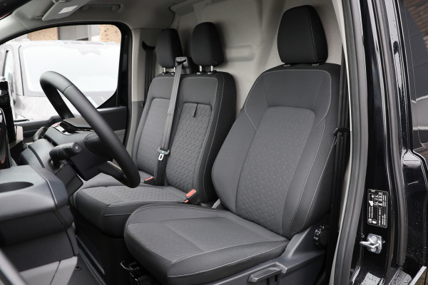 Ford Transit Custom 320 2.0 TDCI L2H1 Sport 170 PK | ACC | Blind Spot | Navigatie | Camera | CarPlay | Lane Assist | Stoelverwarming | Raptor Edition | Trekhaak | 3-Zitter | NL Auto