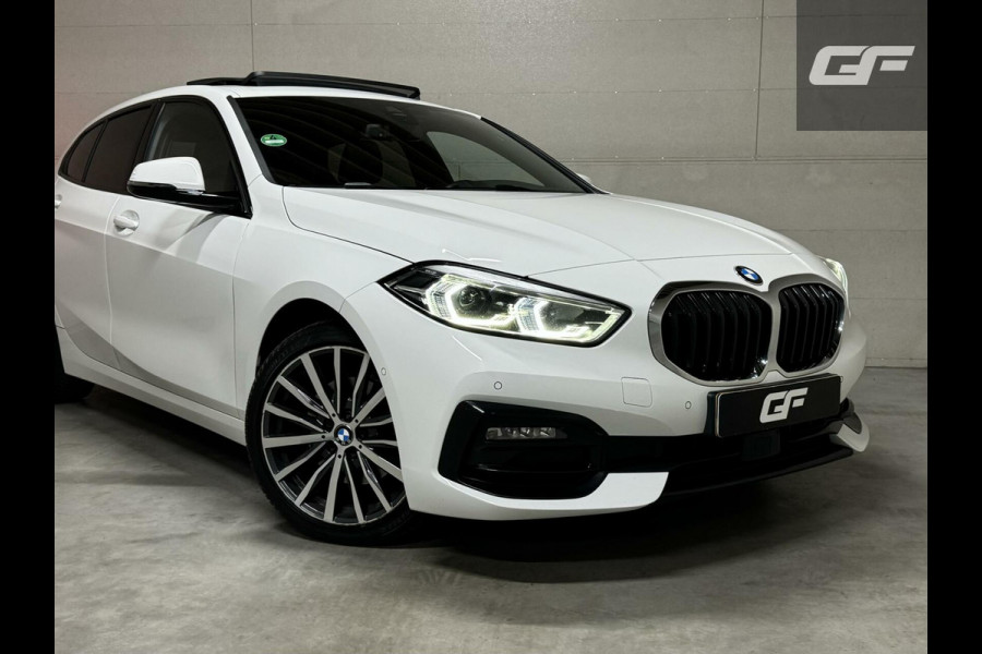 BMW 1-serie 118i M-Sport Pano Virtual Sfeer Carplay NAP