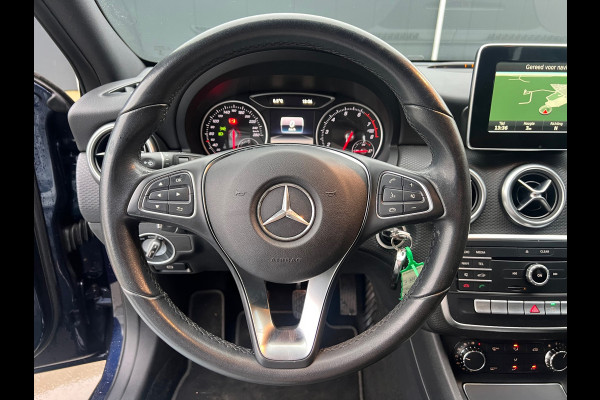 Mercedes-Benz A-Klasse 180 Lease Edition Plus | Cruise + Navi + Dealeronderhouden