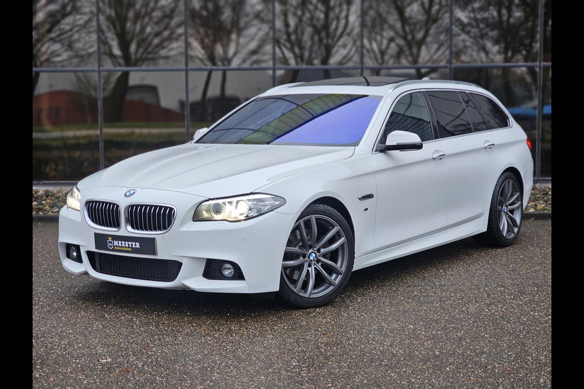 BMW 5 Serie Touring 520i M Sport Edition |PANO|MEMORY|STOELVERW