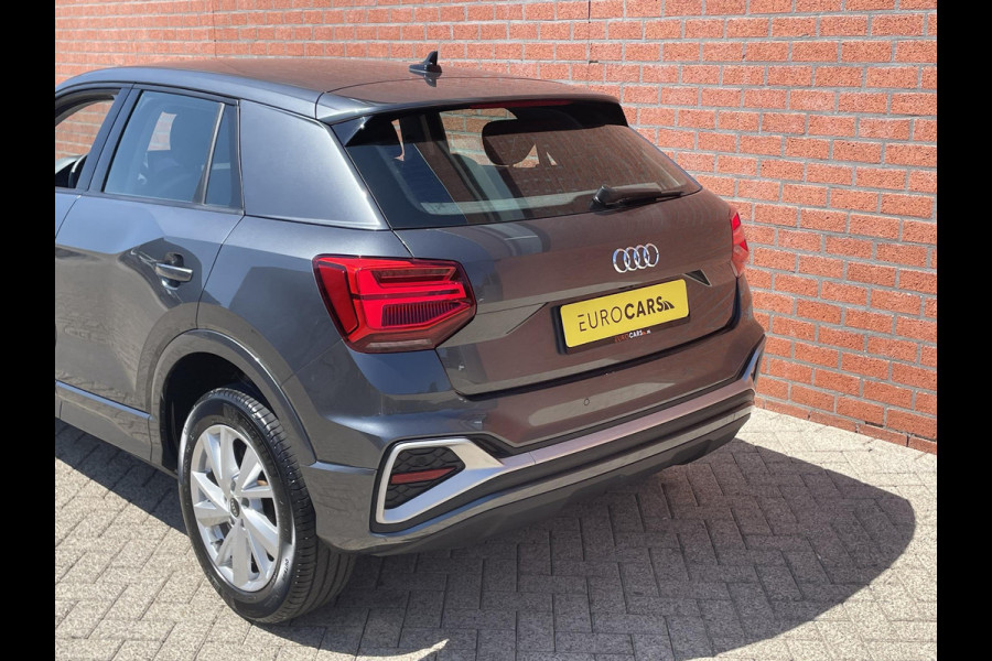 Audi Q2 35 TFSI S-Line Edition | Navigatie | Apple Carplay / Android auto | Camera | Climate Control | Electrische kofferbak | Adaptive Cruise control | Parkeer sensoren