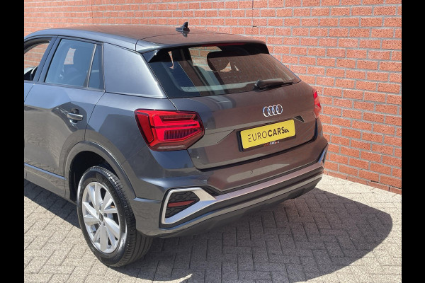 Audi Q2 35 TFSI S-Line Edition | Navigatie | Apple Carplay / Android auto | Camera | Climate Control | Electrische kofferbak | Adaptive Cruise control | Parkeer sensoren