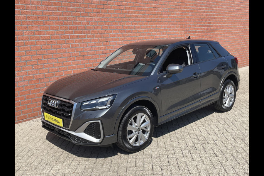 Audi Q2 35 TFSI S-Line Edition | Navigatie | Apple Carplay / Android auto | Camera | Climate Control | Electrische kofferbak | Adaptive Cruise control | Parkeer sensoren