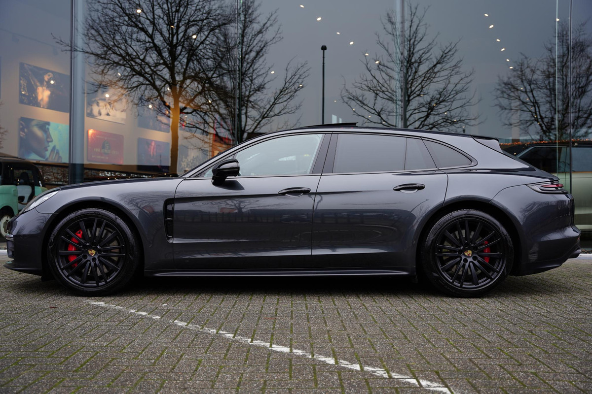 Porsche Panamera Sport Turismo 4.0 GTS Sport Uitlaat Sport Chrono