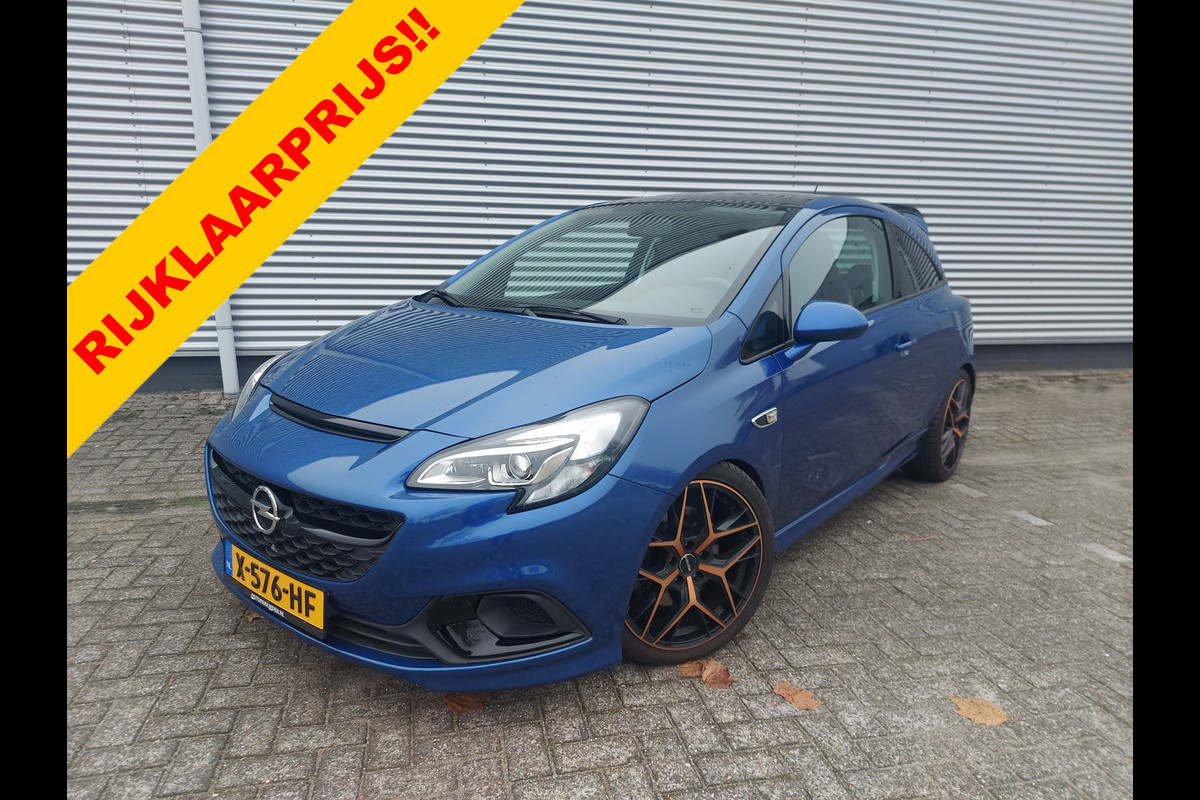 Opel Corsa 1.6 Turbo OPC Nurnberg Edit. airco,cruisecontrol,parkeersensoren achter,panoramadak,