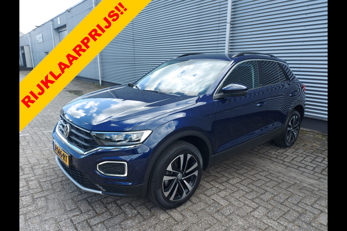 Volkswagen T-Roc 1.5 TSI Style Automaat, airco, cruisecontrol,apple carplay/android,achteruitrijcamera,stoelverwarming,parkeersensoren,