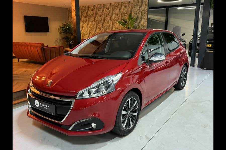 Peugeot 208 1.2 PureTech Style Garantie Cruise Clima PDC Stoelverw Rijklaar