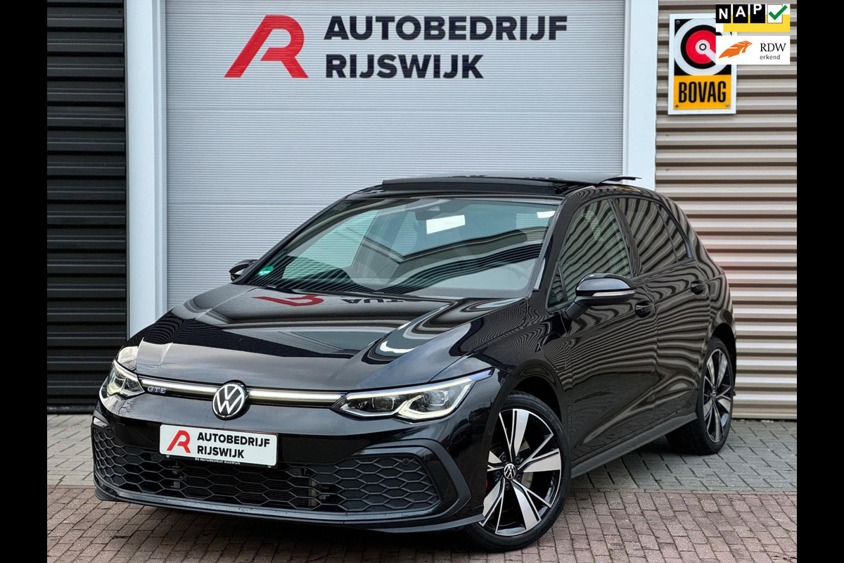 Volkswagen Golf 1.4 eHybrid GTE Pano/Matrix/Blindspot/Camera