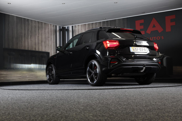 Audi Q2 35 TFSI Edition ONE S Line / AUT / ACC / Open Panoramadak / Virtual Cockpit / Lane Assist / Leder / Navi / Camera / Matrix