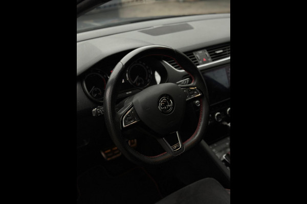 Škoda Octavia Combi 2.0 TSI RS 245pk CarPlay