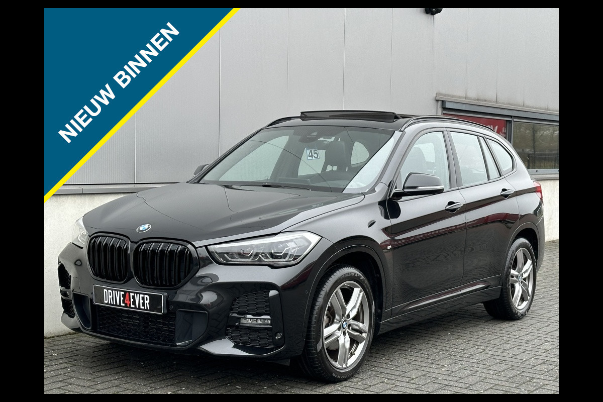 BMW X1 sDrive18i M PACK 2022 PANO NAVI CR CONTROL CAMERA CLIMATE CONTRO