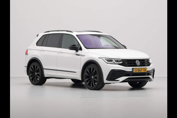 Volkswagen Tiguan 1.5 TSI 150pk DSG R-Line Blackstyle Panorama Leder Harman Kardon Side Assist 43