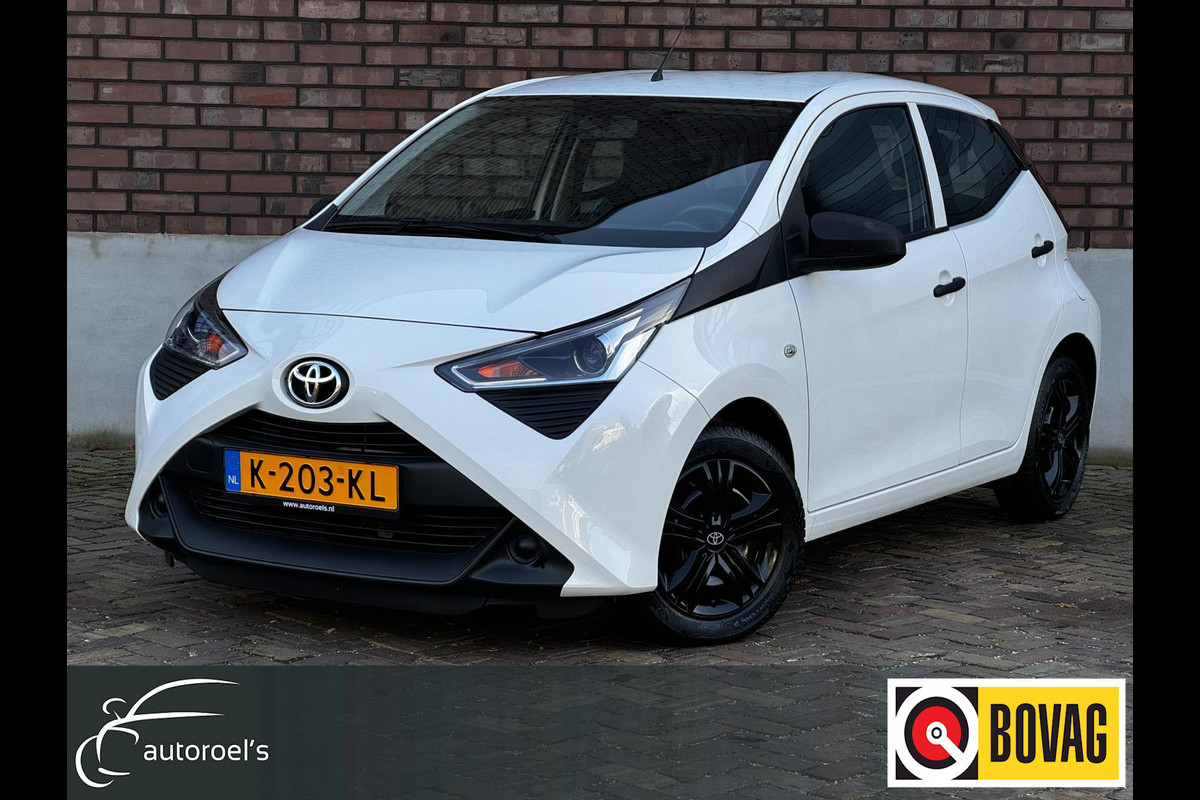 Toyota Aygo 1.0 VVT-i x-fun / Airco / C.V. met afstandsbediening + Elek. Pakket / 1e Eigenaar / NED-Aygo