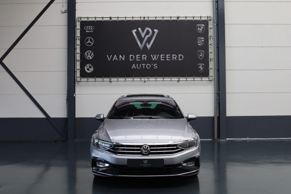 Volkswagen Passat Variant 1.5 TSI Elegance Business R | Ned. Auto | R Line | Panorama-dak | Carplay | Ambiente Verlichting |