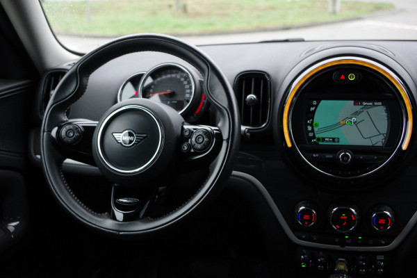 MINI Countryman 2.0 Cooper S E 225 PK ALL4 Chili PHEV, Panoramadak, LED, Leder, Keyless, Navigatie, Cruise Control