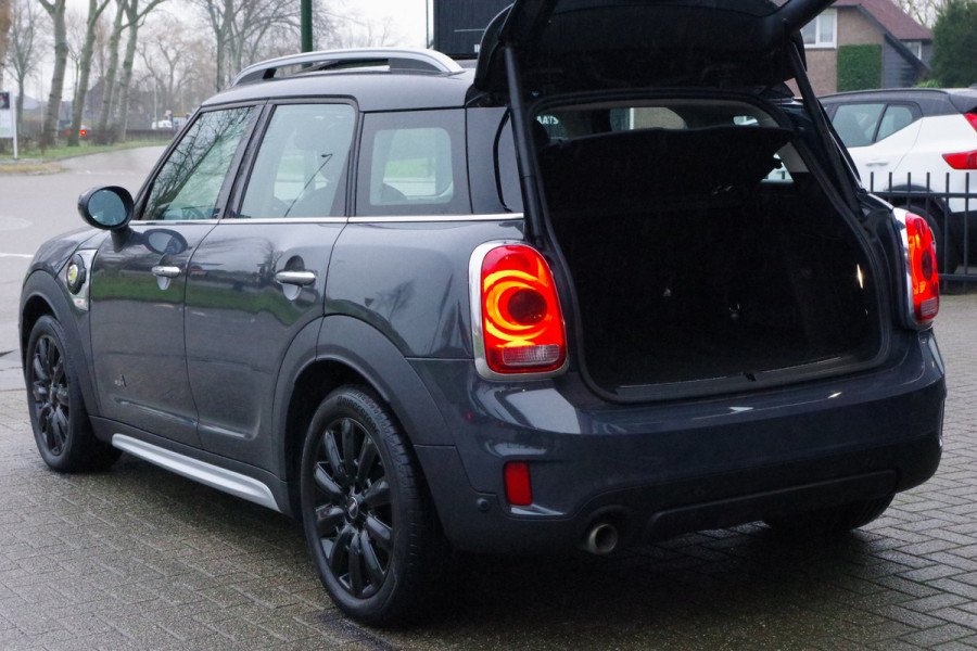 MINI Countryman 2.0 Cooper S E 225 PK ALL4 Chili PHEV, Panoramadak, LED, Leder, Keyless, Navigatie, Cruise Control