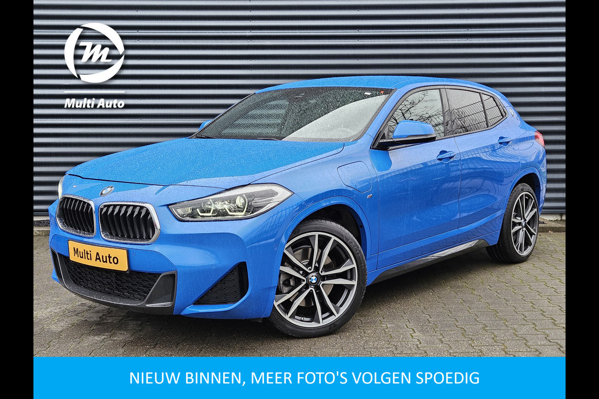 BMW X2 xDrive25e M Sport Plug In Hybrid Dealer O.H | Lederen Sportstoelen | Camera | 19"L.M | Sfeerverlichting | Navi Pro | El. Achterklep | DAB |