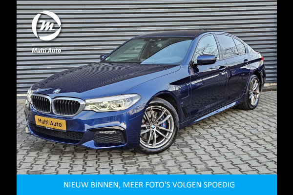 BMW 5 Serie 530e M Sport Plug In Hybrid Dealer O.H PHEV | Lederen Sportstoelen | Head Up | Harman Kardon | Camera | Sfeerverlichting | Apple Carplay | DAB | El. Achterklep |