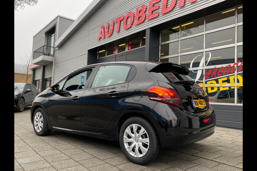 Peugeot 208 1.2VTi PureTech Blue Lion - Apple CarPlay / Navigatie I Airco I PDC I Comfort pakket I Dealer onderhouden