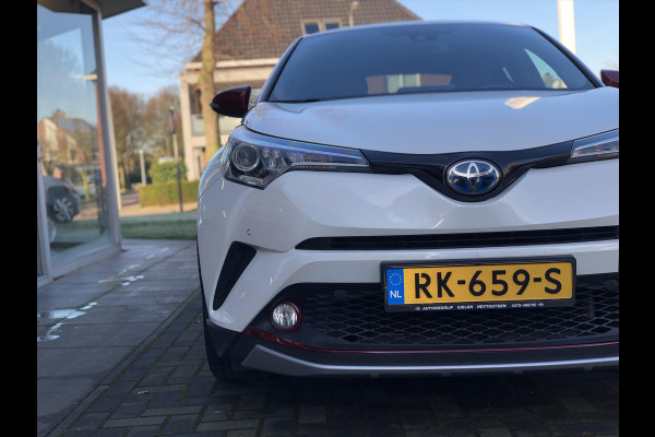 Toyota C-HR 1.8 Hybrid Premium | JBL, Navigatie, Blind Spot, Stoel + Stuurverwarming, Parkeersensoren, Half leer, Zeer compleet!