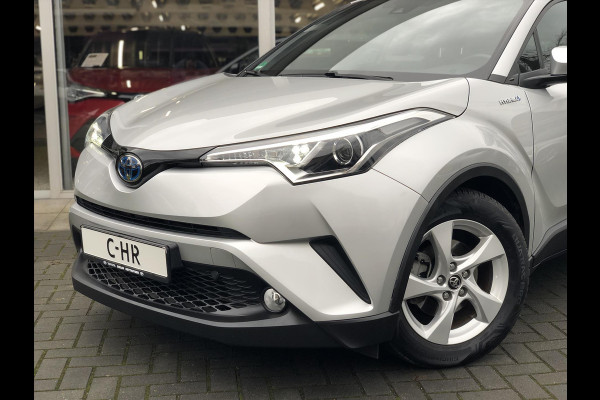 Toyota C-HR 1.8 Hybrid Active | Trekhaak, Navigatie, Parkeercamera, Lichtmetalen velgen, Climate control, Adaptive cruise control