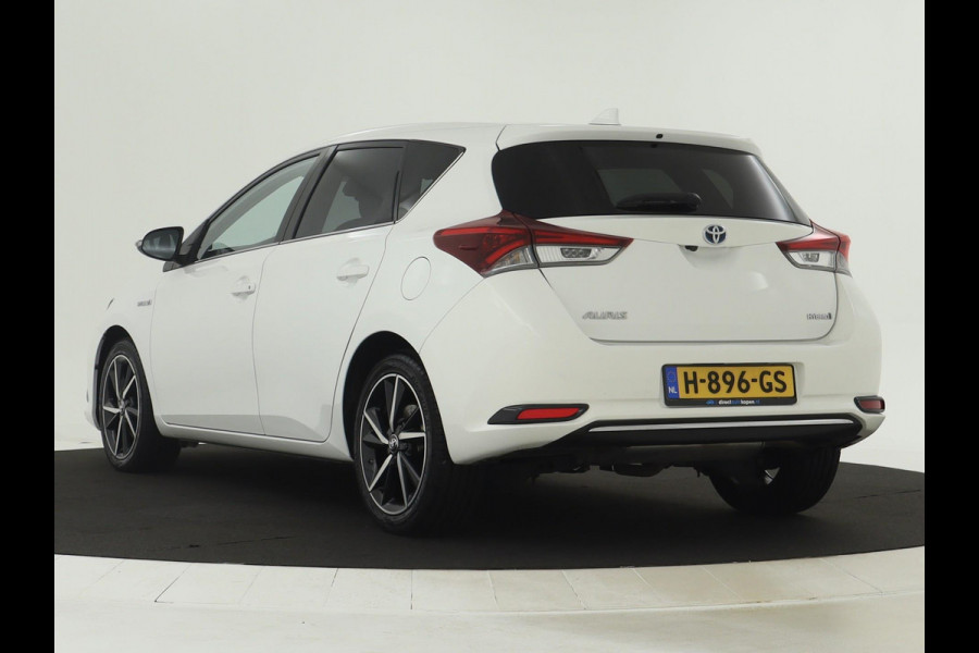 Toyota Auris 1.8 Hybrid Volcano Edition NAVI | Stoelverwarming | Camera