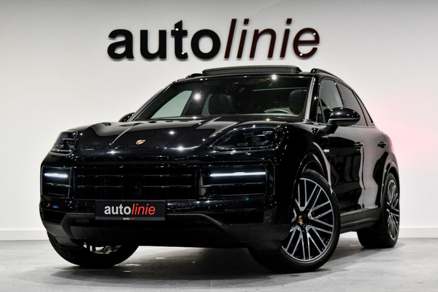 Porsche Cayenne 3.0 E-Hybrid. Nw Model, Chrono, Luchtvering, Pano, Memory, ACC, Camera, Trekhaak, Sfeer!