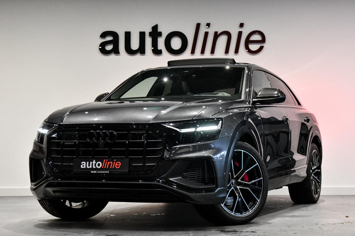 Audi Q8 55 TFSI e quattro Comp., 3x S-Line. RS zetels, Carbon, Softcl, Pano, ACC, 360, HUD, Keyless, Dodeh, Stuurvw, Trekhaak!