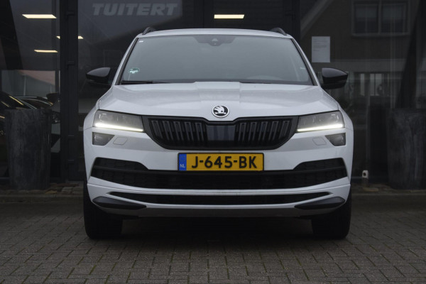 Škoda Karoq 1.5 TSI ACT Sportline | TREKHAAK | VIRTUAL COCKPIT | STOELVERWARMING | CAMERA | CANTON | ACC | NAP | LED | DAB