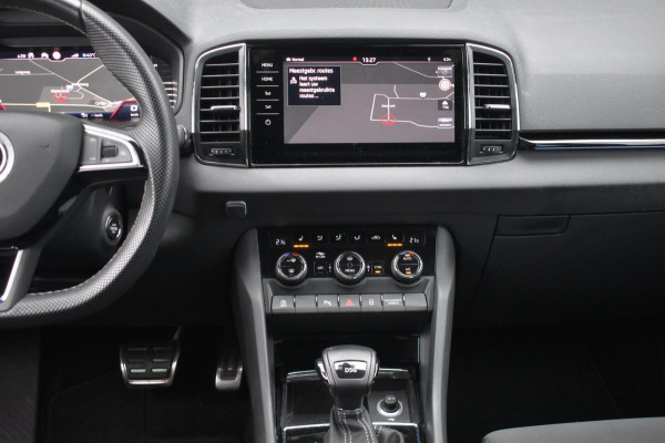 Škoda Karoq 1.5 TSI ACT Sportline | TREKHAAK | VIRTUAL COCKPIT | STOELVERWARMING | CAMERA | CANTON | ACC | NAP | LED | DAB