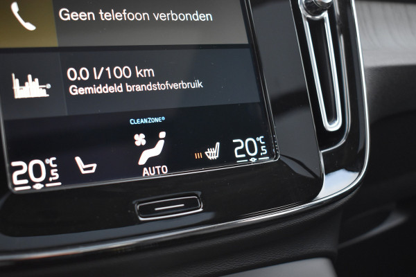 Volvo XC40 T3 164PK Automaat Inscription | Lighting Pack | Apple Carplay | 360° Camera |