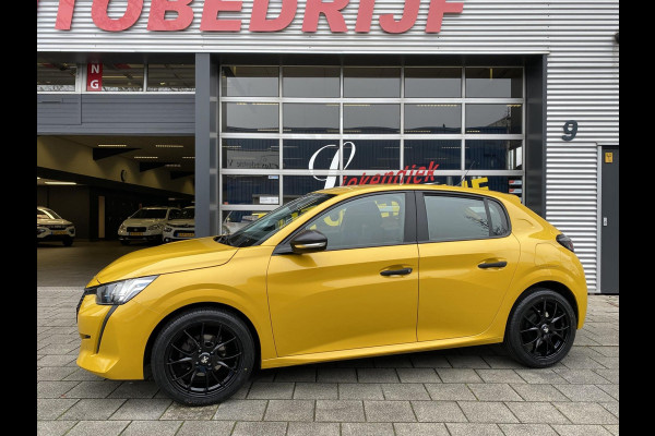 Peugeot 208 1.2 PureTech Like 29.000 KM - Sport velgen I Apple CarPlay I Airco I Comfort pakket I Dealer onderhouden