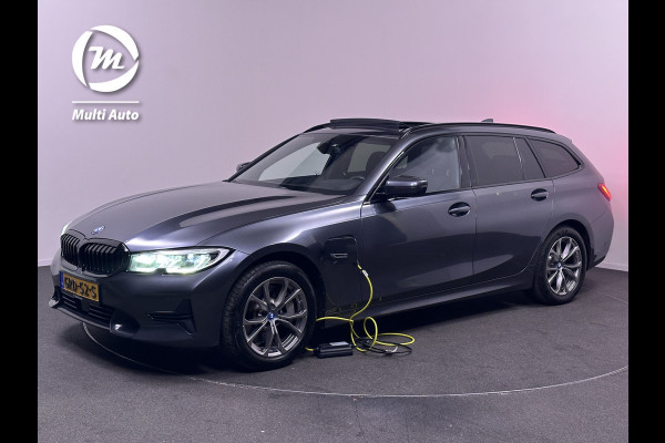 BMW 3 Serie Touring 330e Sportline Plug in Hybrid PHEV | Trekhaak af Fabriek | Panodak | Laser Led | Adaptive Cruise | Head-up Display | Carplay | Sportstoelen Verwarmd |