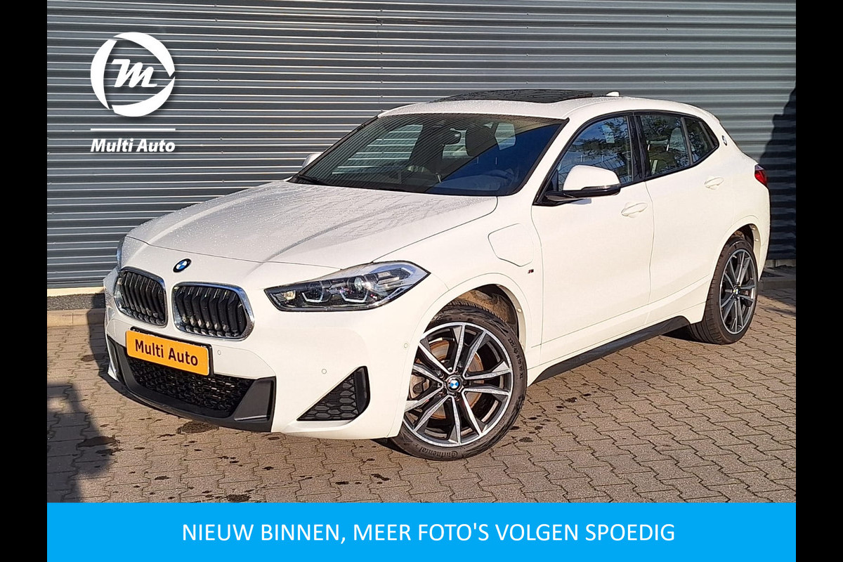 BMW X2 xDrive25e Plug in Hybrid M-Sport 220 pk PHEV | Panodak | Head-up Display | Camera | Led | Stoelverwarming | 19"L.M | DAB | Sfeerverlichting | EL. Achterklep |