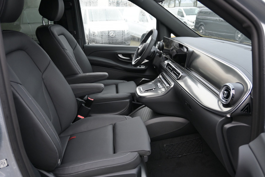 Mercedes-Benz V-Klasse 300d L3 Exclusive AMG Verwarmbare en Geventileerde stoelen, Airmatic/Luchtvering, Burmester