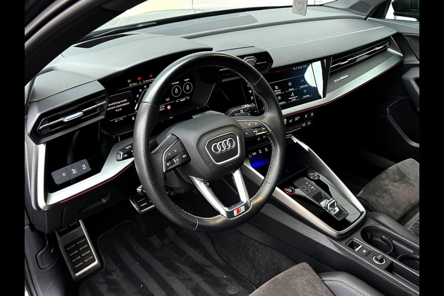 Audi A3 Sportback 2.0 TFSI S3 quattro Edition One Carbon_Digitaal cockpit