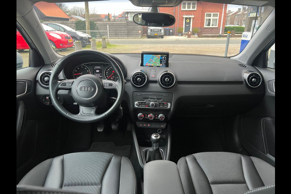 Audi A1 SPORTBACK 1.0 TFSI Advance Sport S-LINE-NAVI-LED-PDC