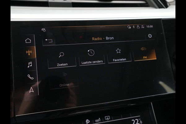 Audi e-tron 50 quattro Launch edition plus 71 kWh 313pk Panorama Navigatie Trekhaak Stoelverwarming Acc 69