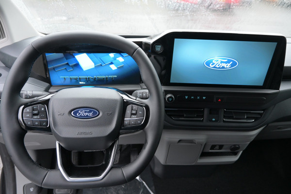 Ford Transit Custom 320L 2.0 TDCI L2H1 Limited DC Premium pakket, Trekhaak, Adaptive cruise control