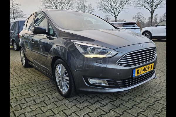 Ford C-MAX 1.5 Titanium 150 pk | Camera | Navigatie | Stoelverwarming | Trekhaak | 1.500 kg trekgewicht | Elektrisch bedienbare achterklep | Bi-xenon koplampen