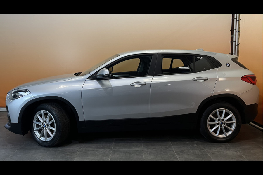 BMW X2 sDrive18i High Executive navigatie