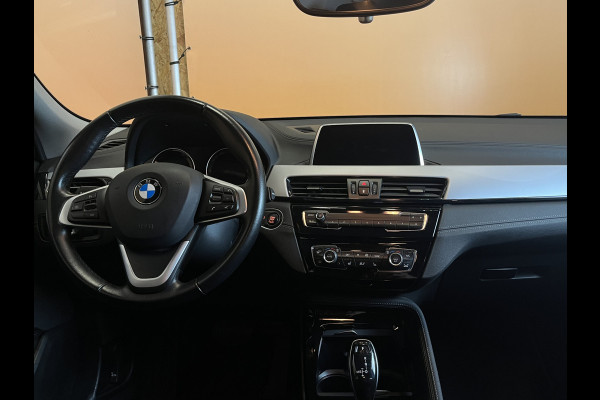 BMW X2 sDrive18i High Executive navigatie