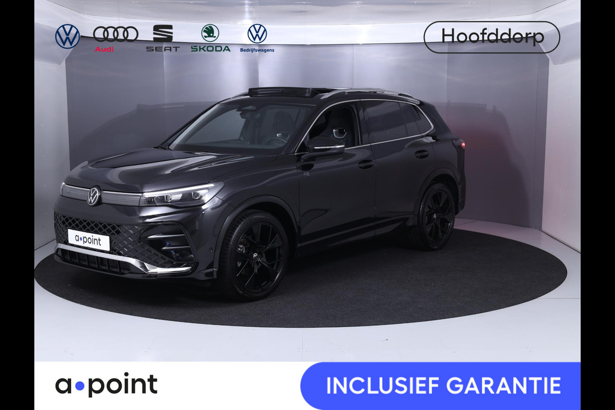 Volkswagen Tiguan 1.5 eTSI R-Line Business 150pk DSG| Pano-dak| Navi| Dodehoek spiegel| Digital display