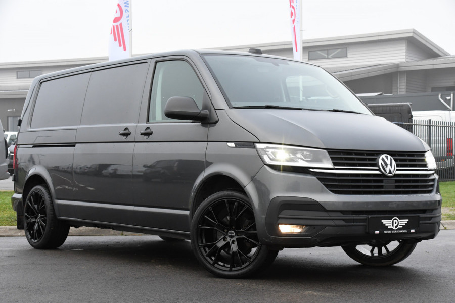 Volkswagen Transporter 2.0 TDI L2H1 30 Highline PB Edition Adaptieve Cruise, Carplay, Camera, LED, 150PK, Automaat, Sensoren, Multimedia, UNIEK!