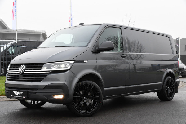 Volkswagen Transporter 2.0 TDI L2H1 30 Highline PB Edition Adaptieve Cruise, Carplay, Camera, LED, 150PK, Automaat, Sensoren, Multimedia, UNIEK!