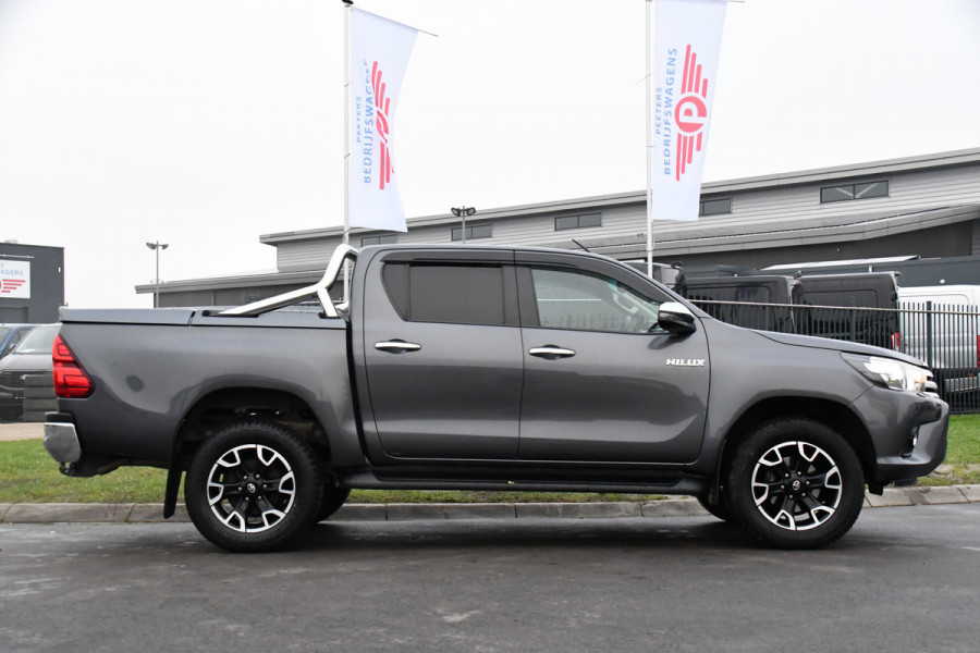 Toyota Hilux 2.4 D-4D-F Professional Camera, Cruise, Automaat, 150PK, 4X4, Leder, Trekhaak, UNIEK!